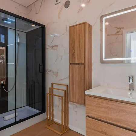 Apartament Center 1-bedroom By Lovelystay Lizbona